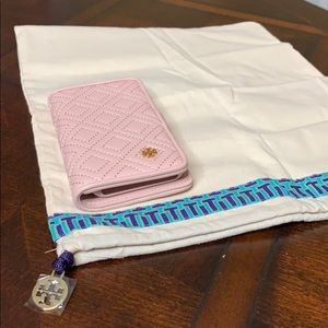 Tory Burch  light/pale Pink iPhone 6 or 7 case